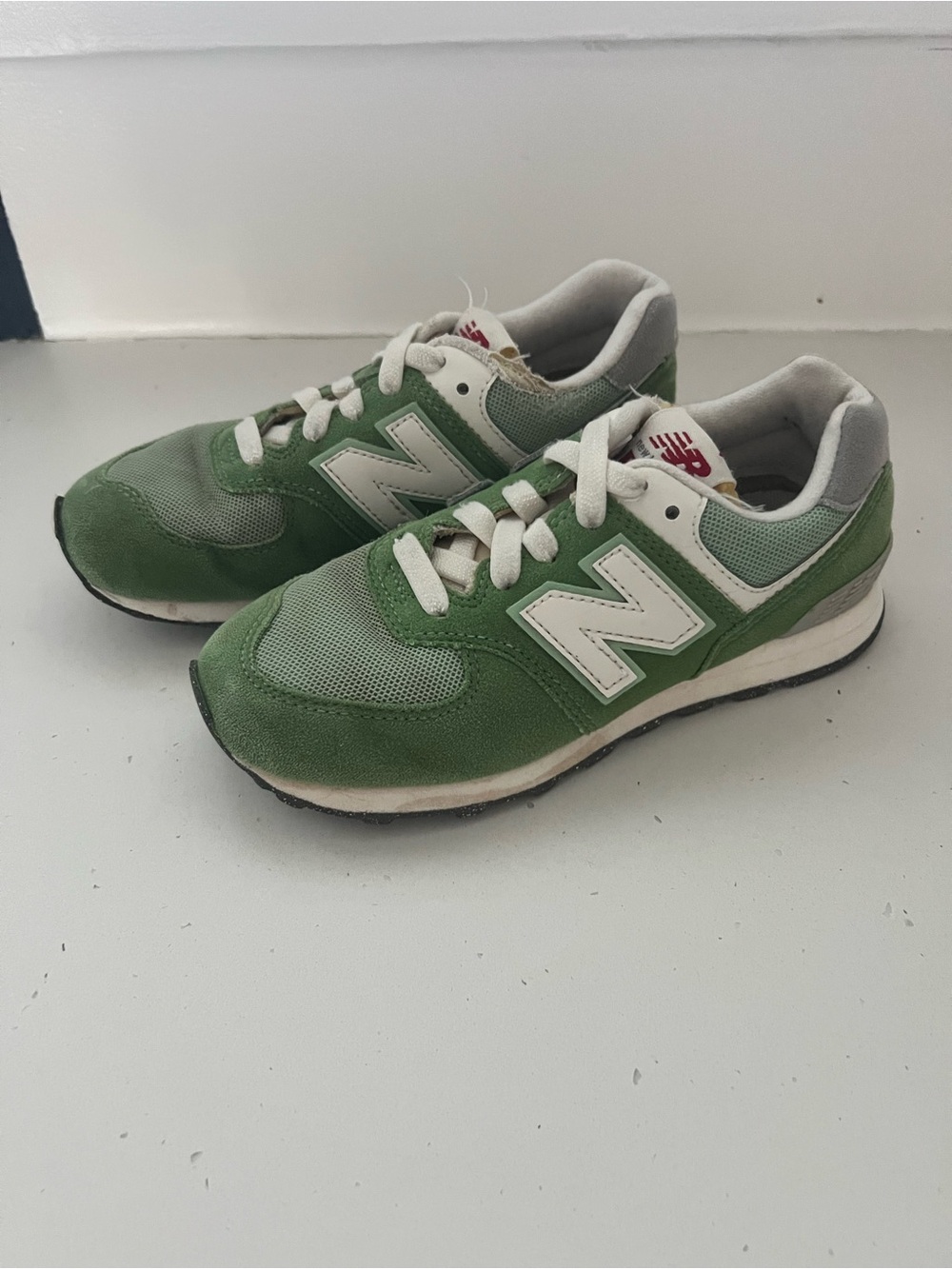 👟 New Balance 574 Kids Sneakers Size 1 Green Suede & Mesh